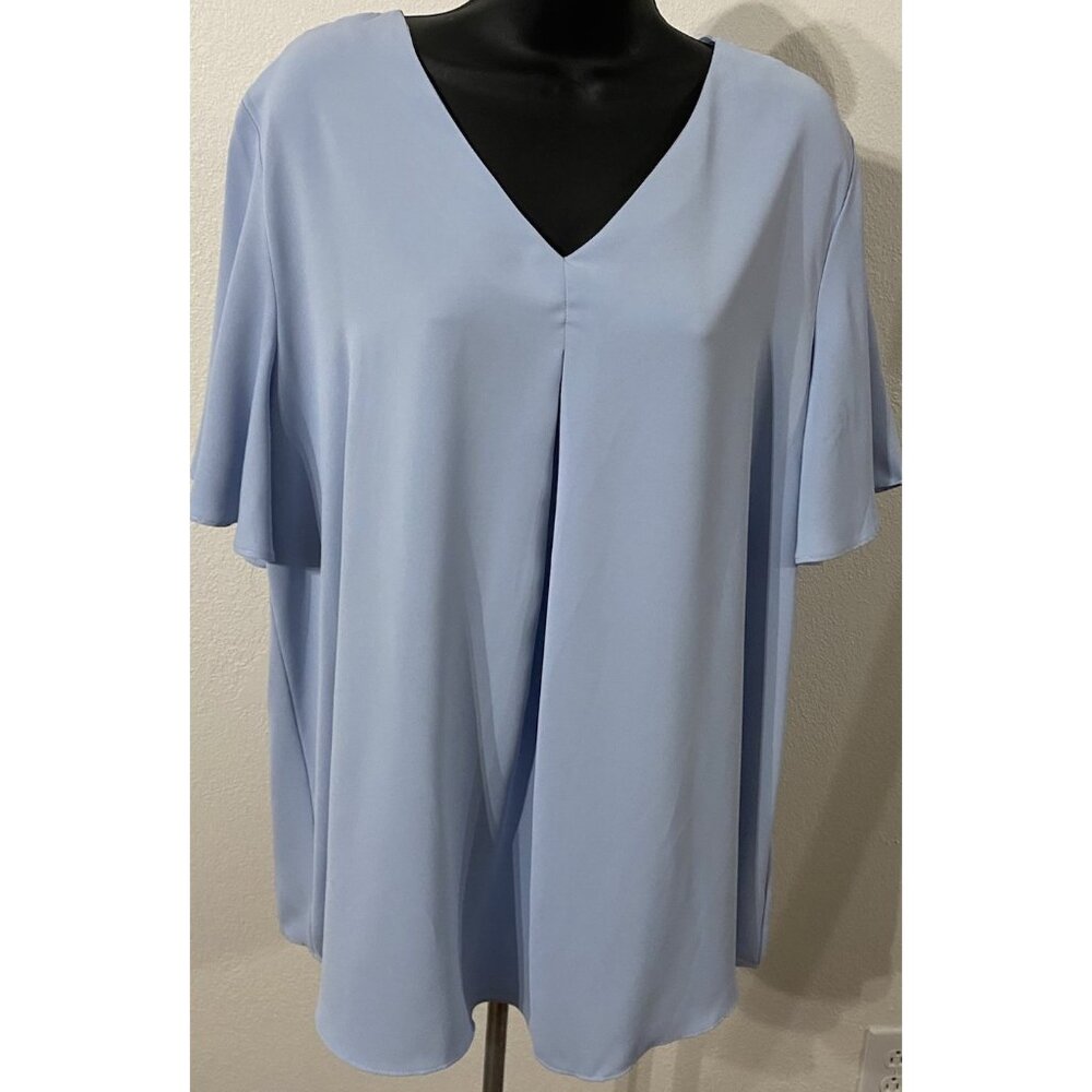 Anyally Womens Size 2X Blouse Short Sleeve Light Blue Pleated Stretch